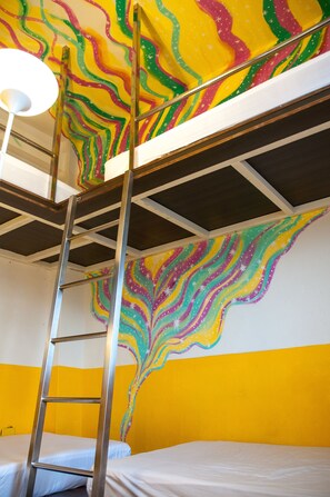 Shared Dormitory | Free WiFi - Heng-Zhan Inn (Hengchun)