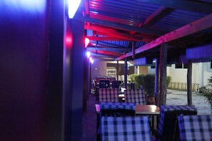 Bar (en el alojamiento)