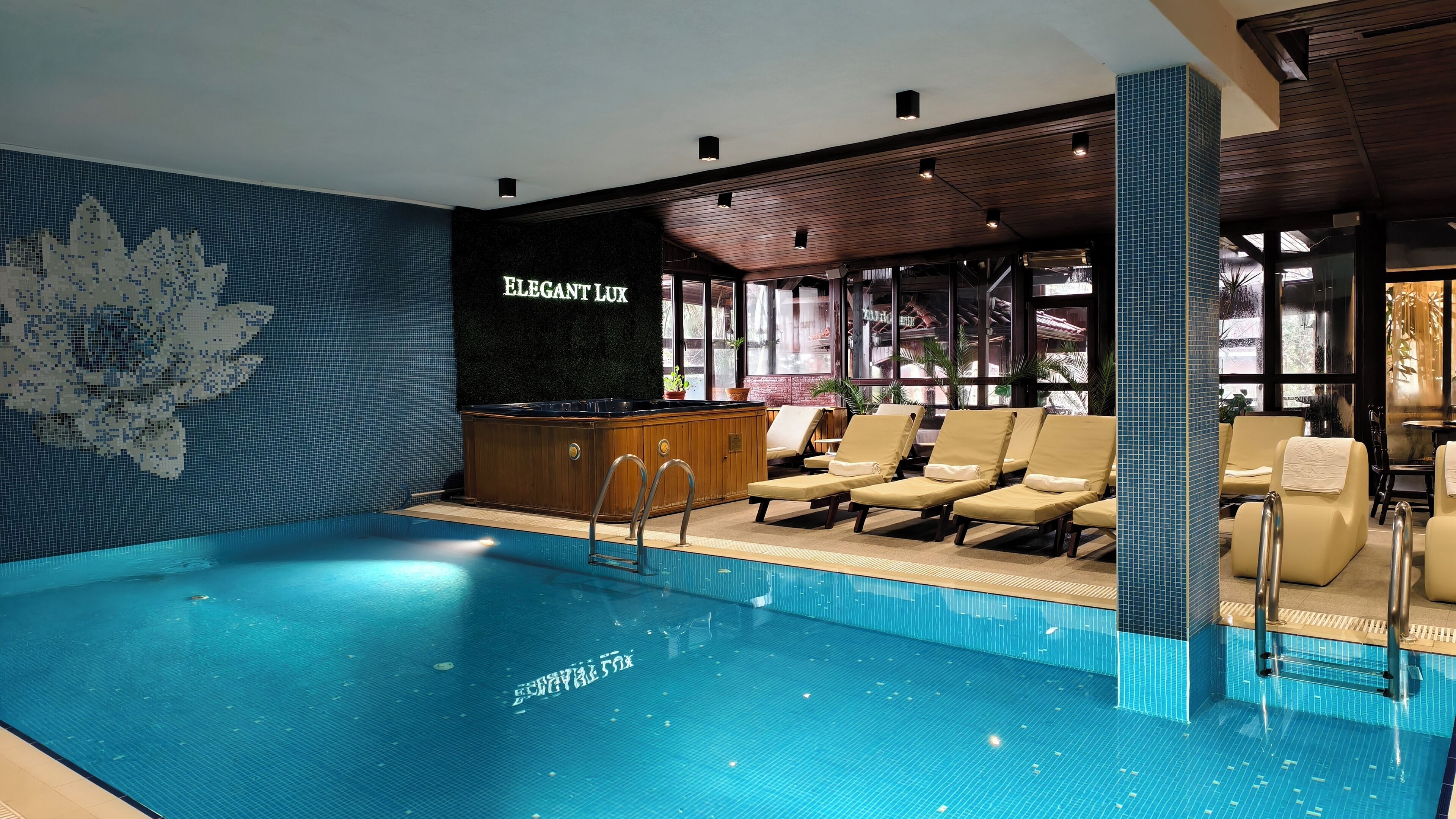 Espace de soins pour les couples, sauna, bain à remous, hammam, hammam