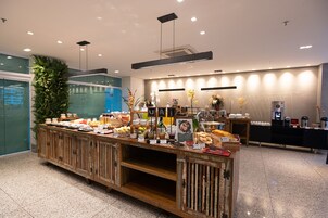 Desayuno buffet incluido todos los días 