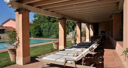 Villa Melangola