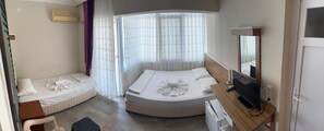標準三人房 | 高級寢具、迷你吧、隔音、免費無線上網