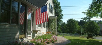 Truman Gillet House Bed & Breakfast