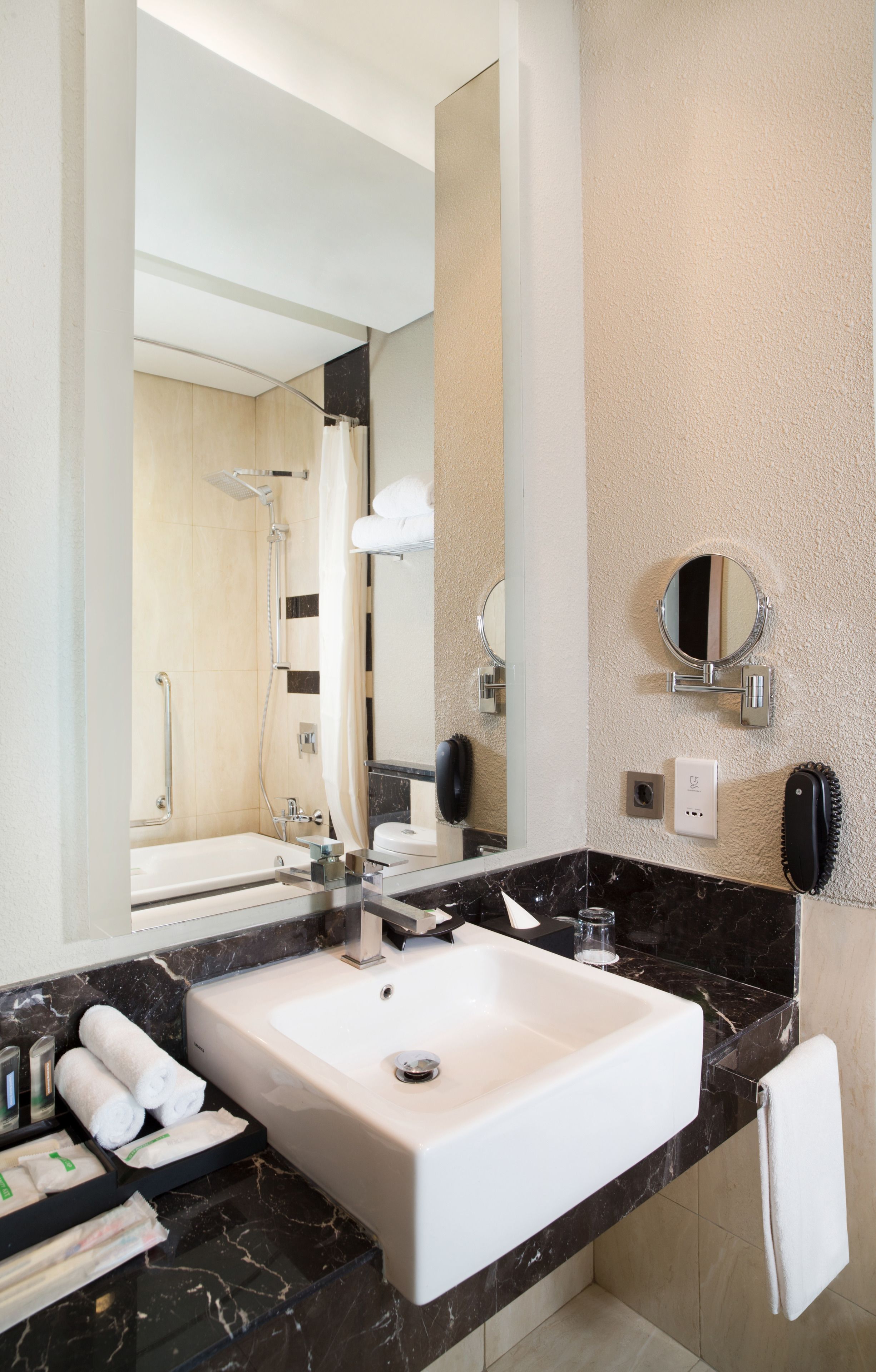 Shower, free toiletries, hair dryer, bathrobes