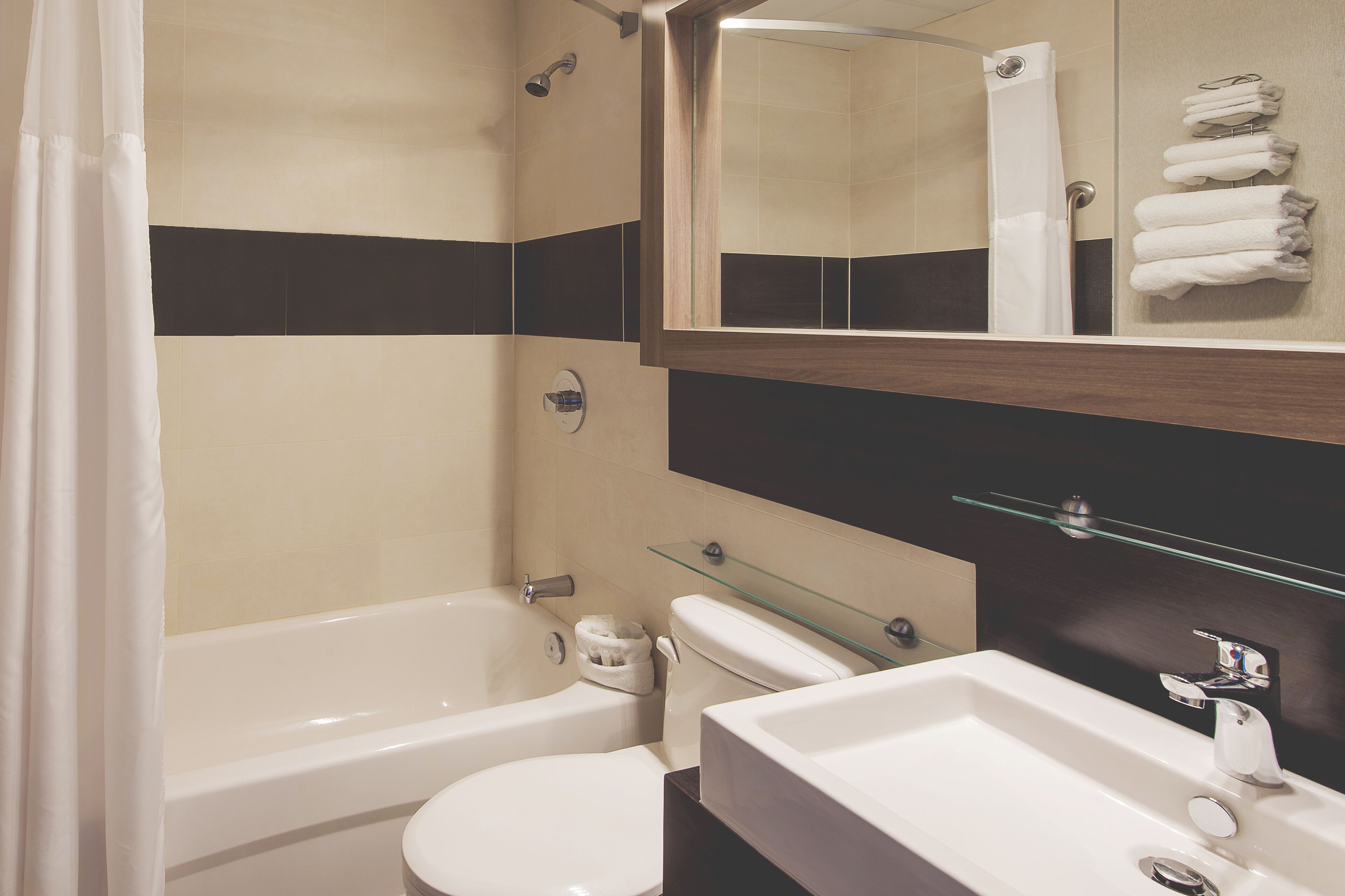 superior room, 2 queen beds | bathroom | combined shower/bathtub, free toiletries, hair dryer, towels