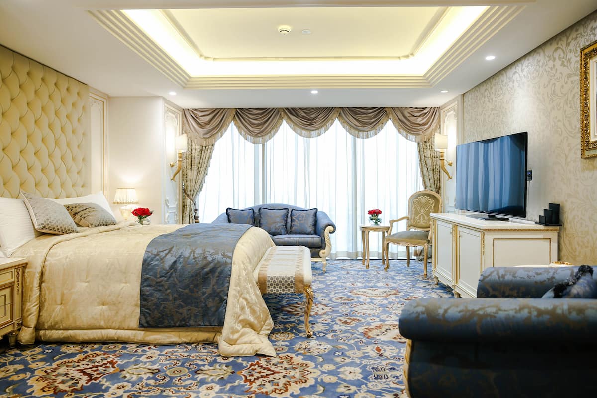 1 habitación, ropa de cama de alta calidad y minibar