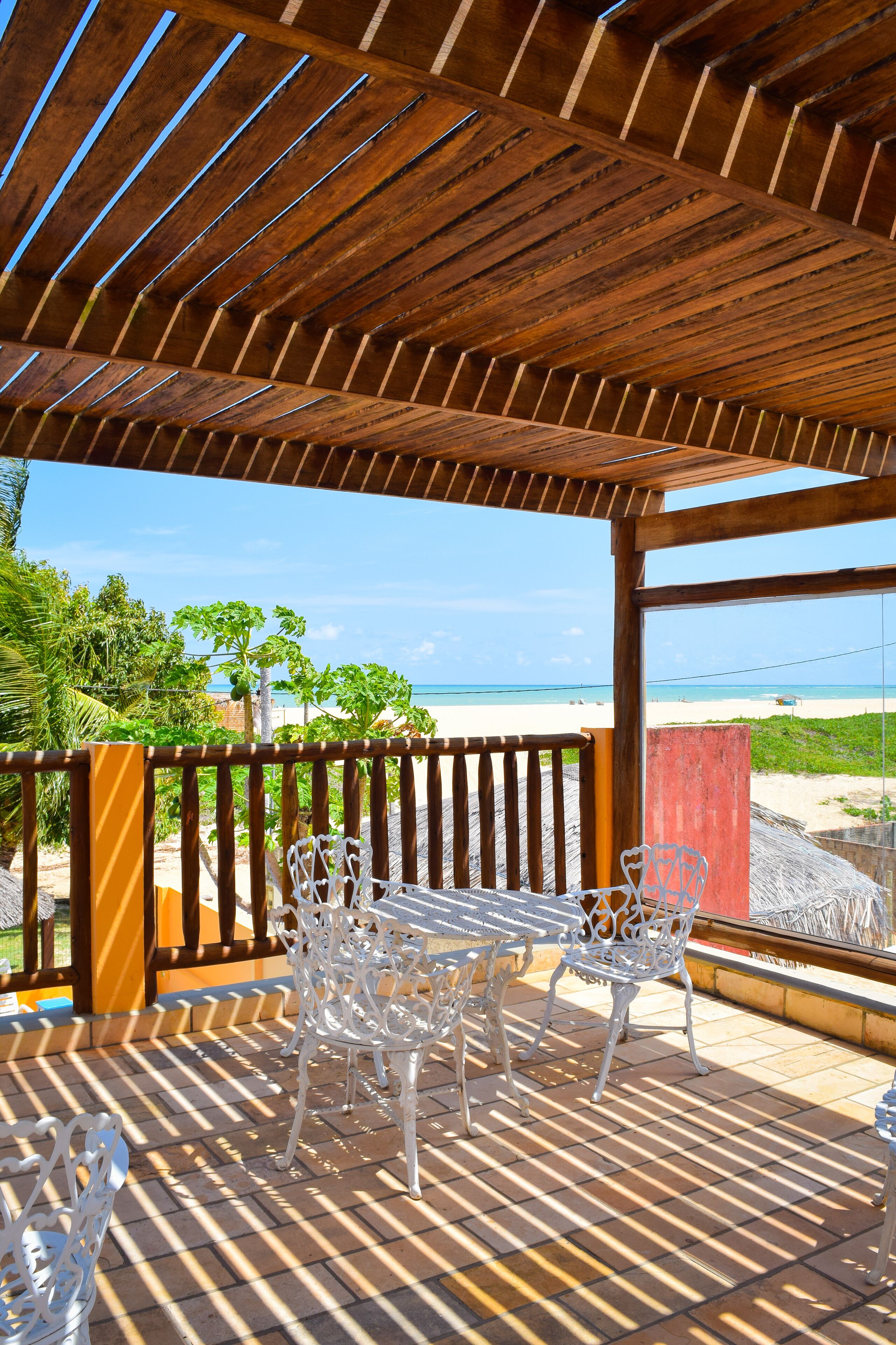 Televisión LCD de 21 pulgadas con canales por cable y televisión 