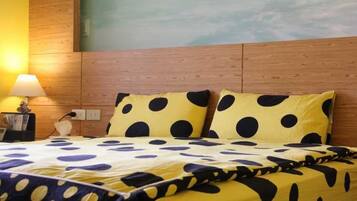 Economy Double Room | Individually decorated, free WiFi