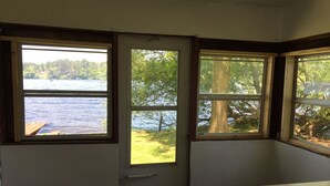 Panoramic Cabin, 2 Bedrooms, Kitchen, Lake View (Willow) | 2 bedrooms, WiFi (free), individually decorated, individually furnished - Rainbow's End Resort (Chetek)