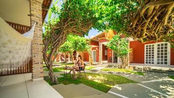 Comfort Suite, Garden View | Garden view