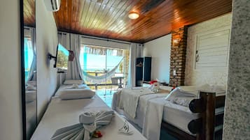 Premium-Suite, Meerblick | 1 Schlafzimmer, hochwertige Bettwaren, Minibar, individuell dekoriert