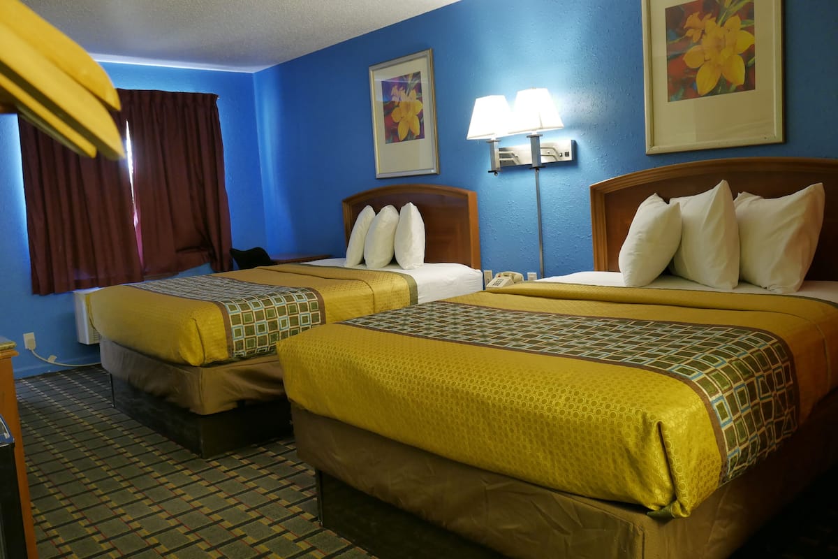 Standard Room, 2 Queen Beds, Non Smoking | Premium bedding, in-room safe, desk, free WiFi