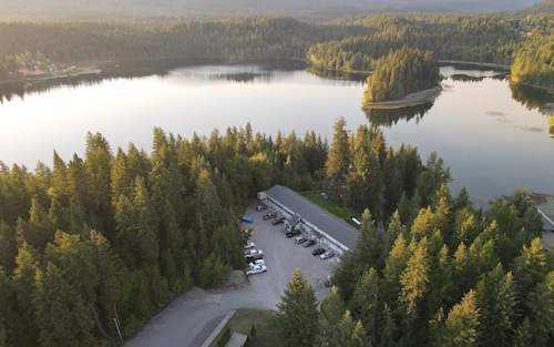 Hotel Civilia Lakeside by Civilia Golf Retreat