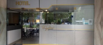 Hotel Crystal