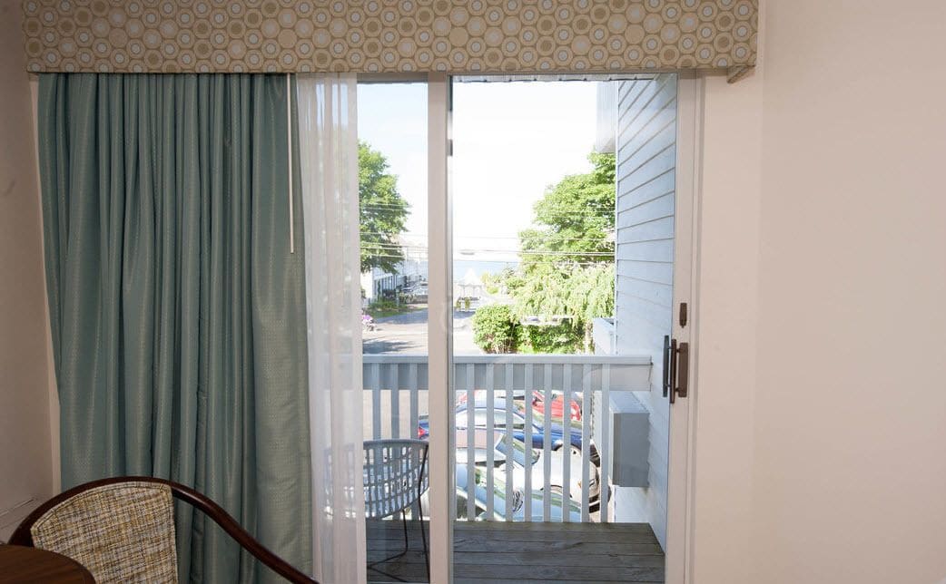 room, 2 double beds | in-room safe, individually decorated, individually furnished
