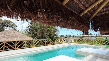 2 piscinas al aire libre