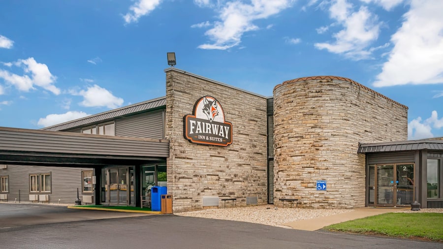 Fairway Inn & Suites