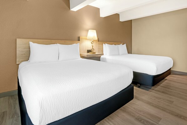 Standard Room, 2 Queen Beds | Desk, iron/ironing board, free rollaway beds, free WiFi - Fairway Inn & Suites (Mishicot)
