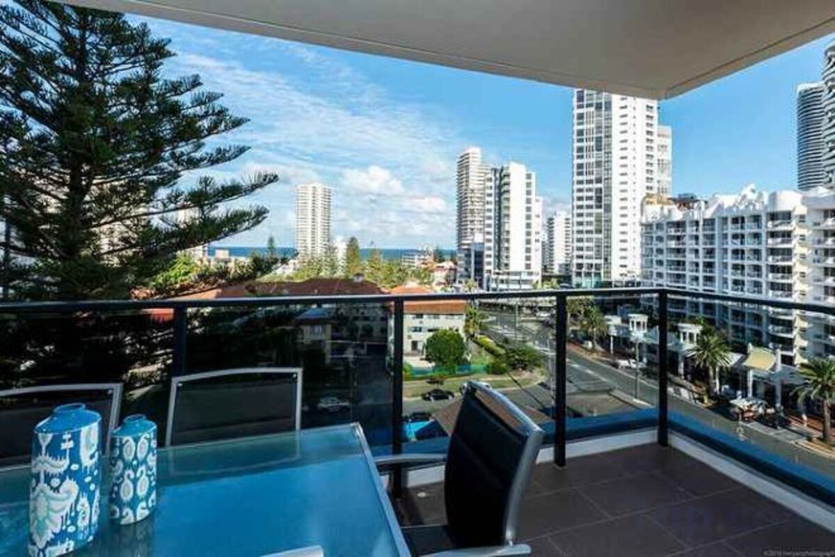 2 Bedroom Apartment