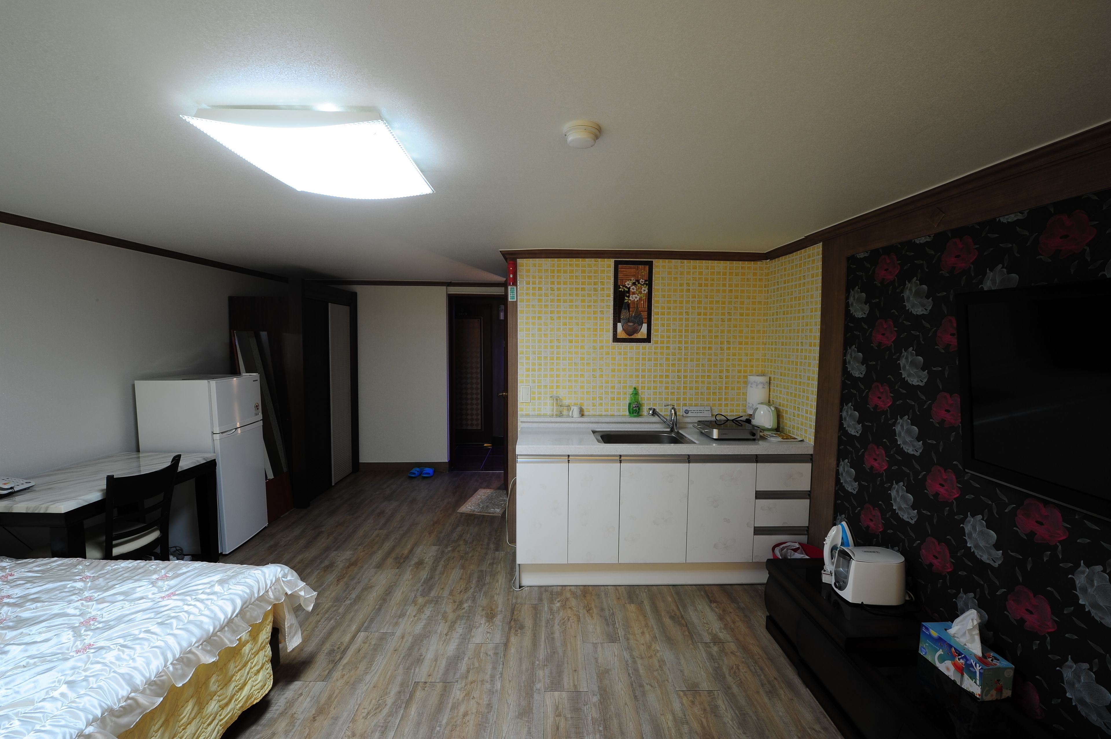 스탠다드 더블룸 | 무료 WiFi