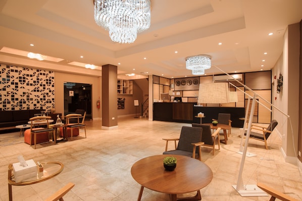 Lobby - Paradise Hotel Saipan (Saipan)