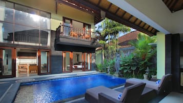 In-room safe, desk, free WiFi, bed sheets