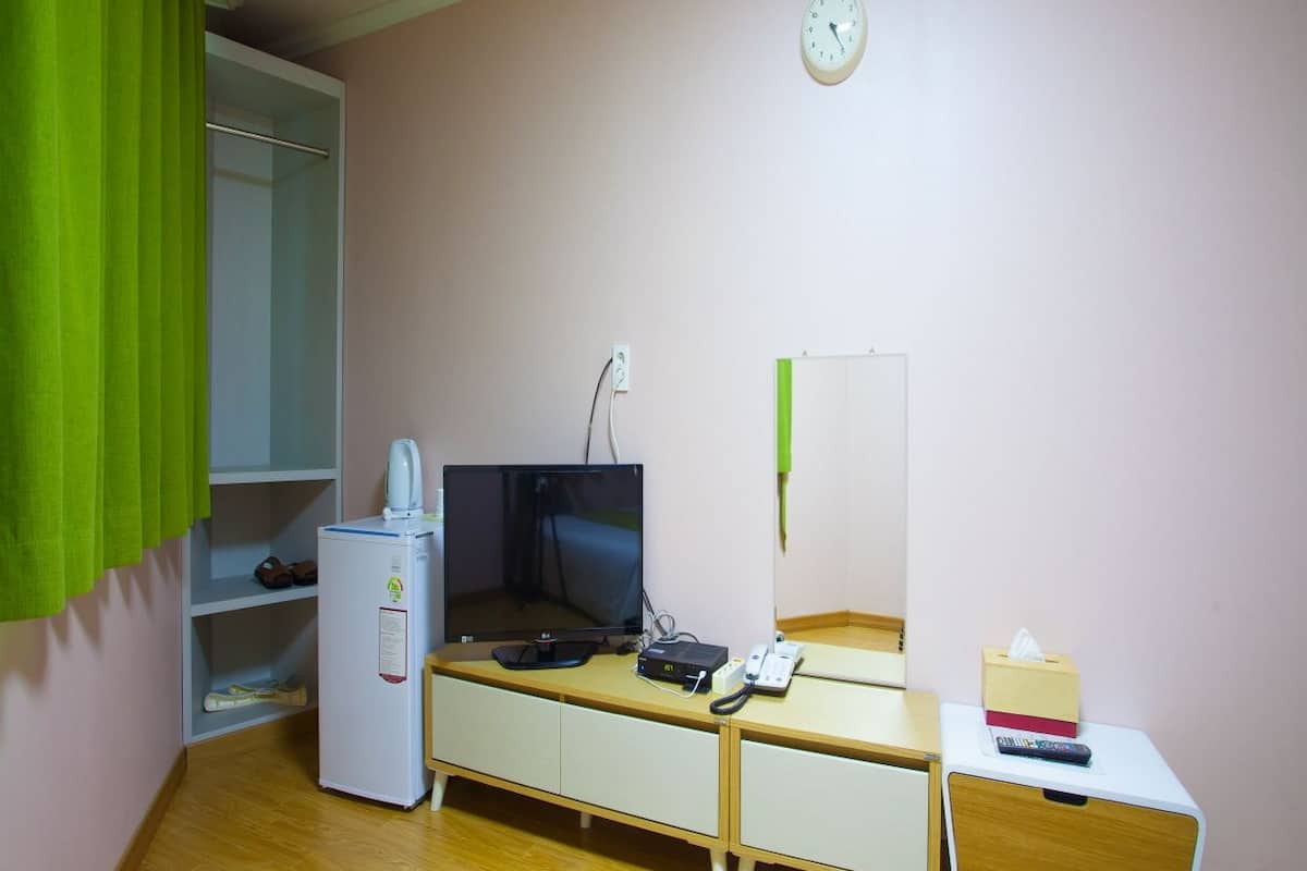 Habitación doble | Insonorización, wifi gratis y ropa de cama