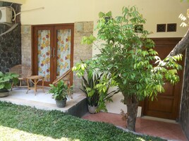 Deluxe Double Room | Property grounds