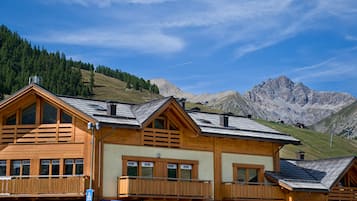 Perincian bahagian luar