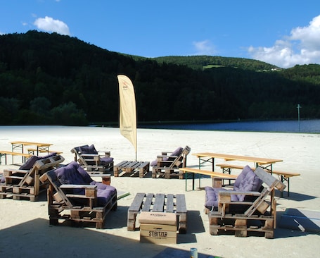 Exterior. JUFA Hotel Stubenbergsee