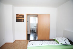 公寓, 2 间卧室, 城市景观 (Apartment am Ring | Johanniterstr. 31) | 隔音、熨斗/熨衣板、免费 WiFi、床单