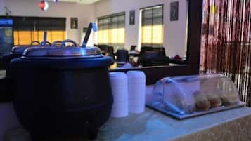 Free daily buffet breakfast