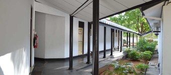 Jayasinghe Holiday Resort