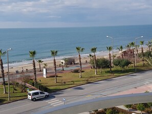 View from property - Belle Ocean Apart Hotel (Alanya)