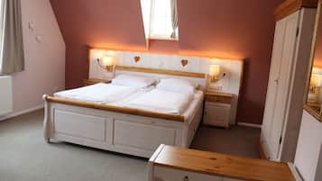 Caja de seguridad en la habitación y cortinas blackout