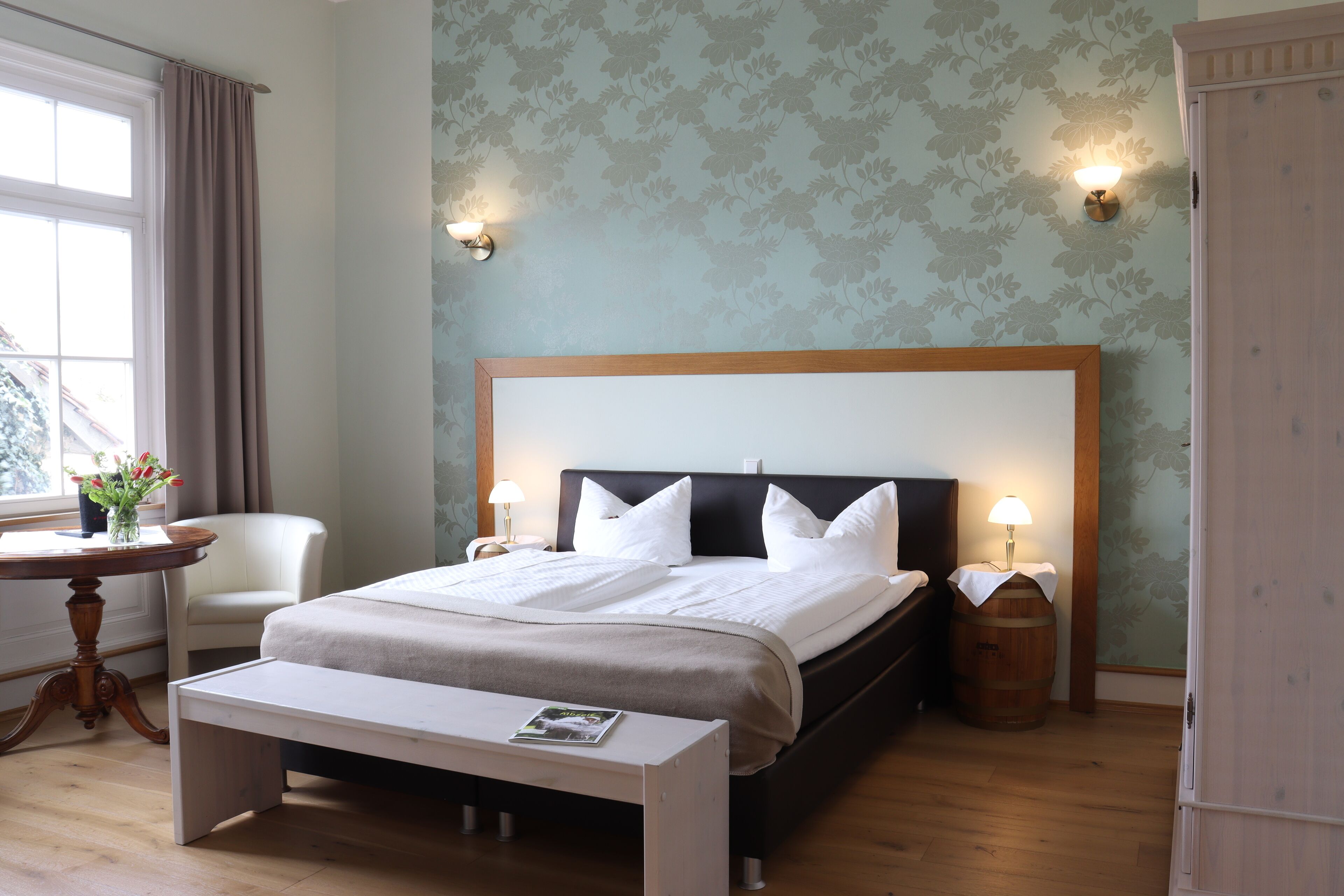 Doppelzimmer | Zimmersafe, Verdunkelungsvorhänge, schallisolierte Zimmer