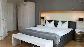 Doppelzimmer | Zimmersafe, Verdunkelungsvorhänge, schallisolierte Zimmer
