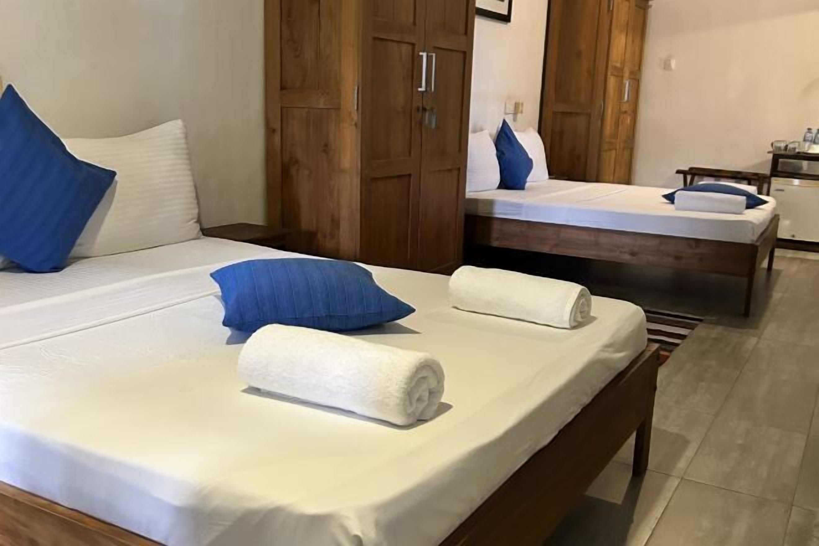 Hochwertige Bettwaren, Zimmersafe, Verdunkelungsvorhänge