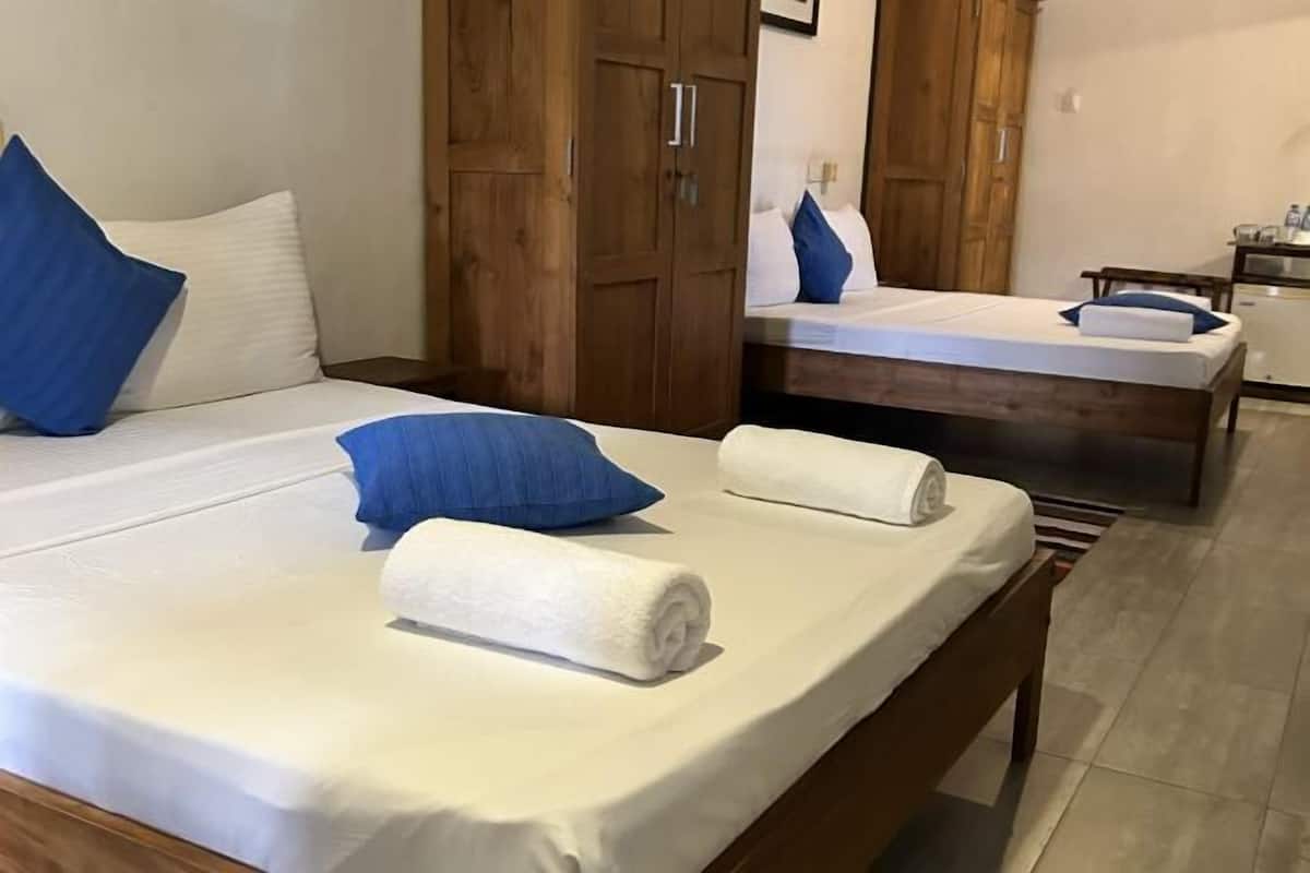 Hochwertige Bettwaren, Zimmersafe, Verdunkelungsvorhänge