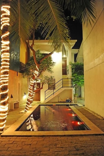 The Villa in Lavinia