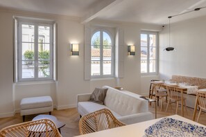 Siddeområde i lobbyen