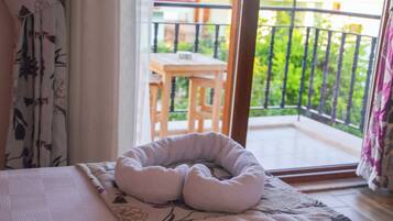 Standard Double Room | Minibar, desk, soundproofing, iron/ironing board