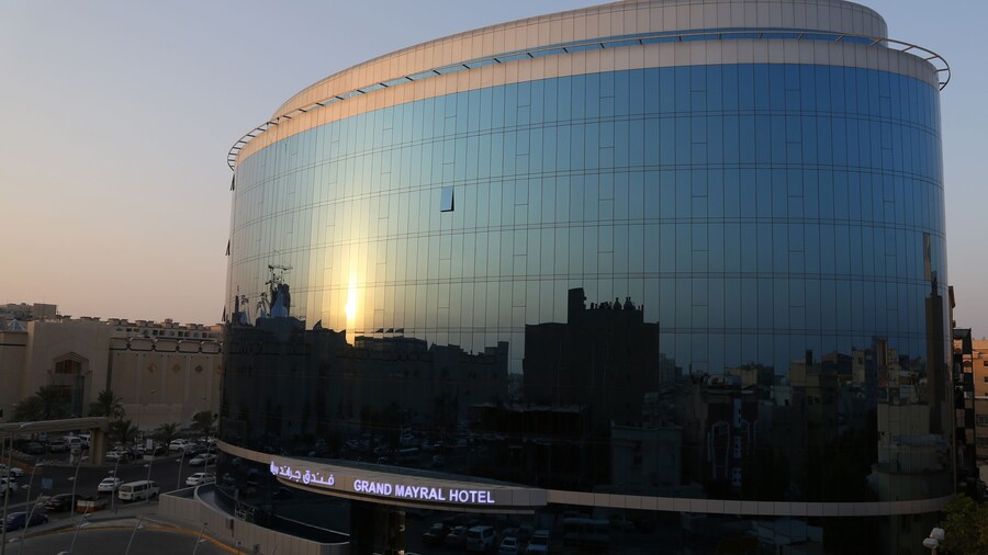 Grand Mayral Hotel