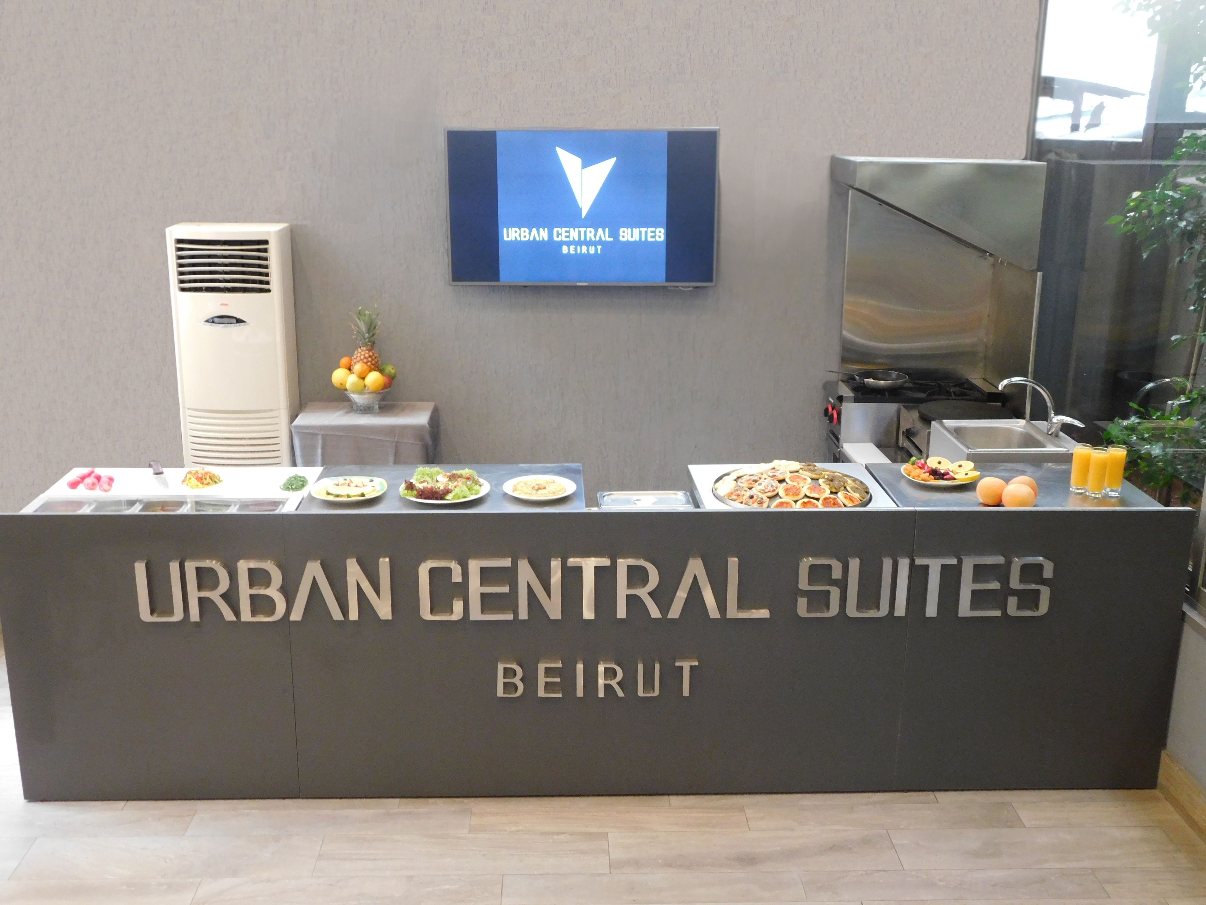 daily continental breakfast (usd 10 per person)