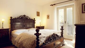 Premium bedding, memory-foam beds, in-room safe, desk