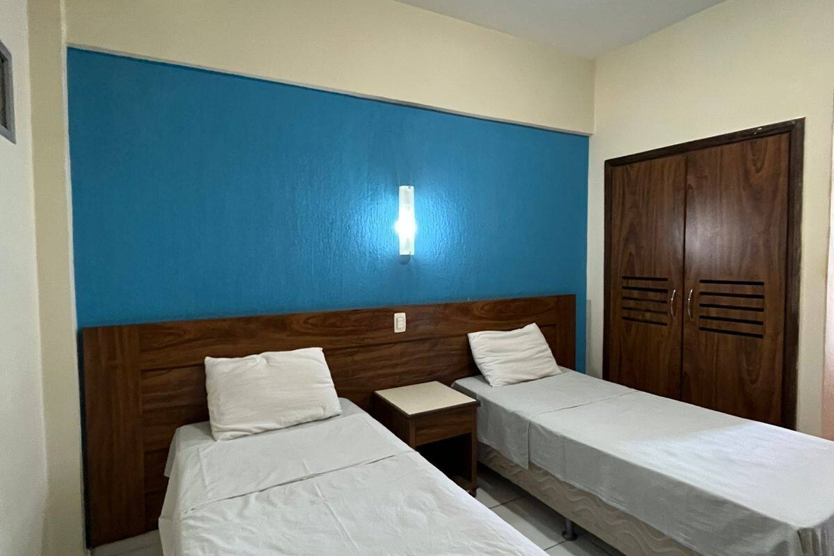Standard Twin Room | 1 bedroom, hypo-allergenic bedding, minibar, desk