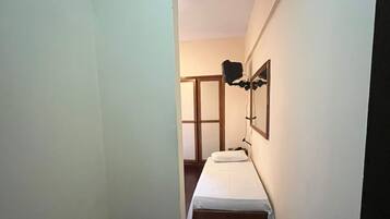Standard Triple Room | 1 bedroom, hypo-allergenic bedding, minibar, desk