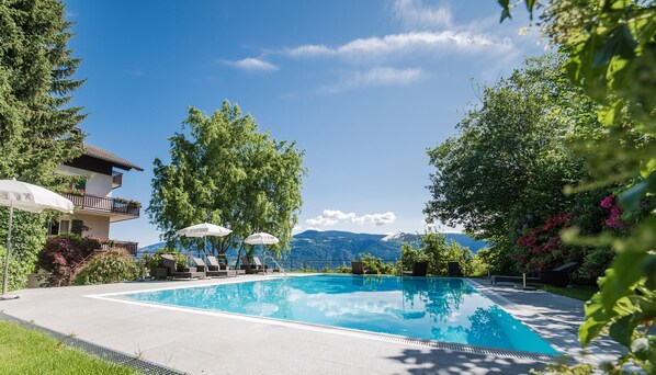 Piscina a l'aire lliure