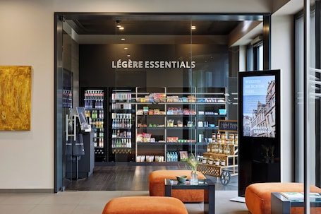 Vending machine. LEGERE HOTEL Bielefeld