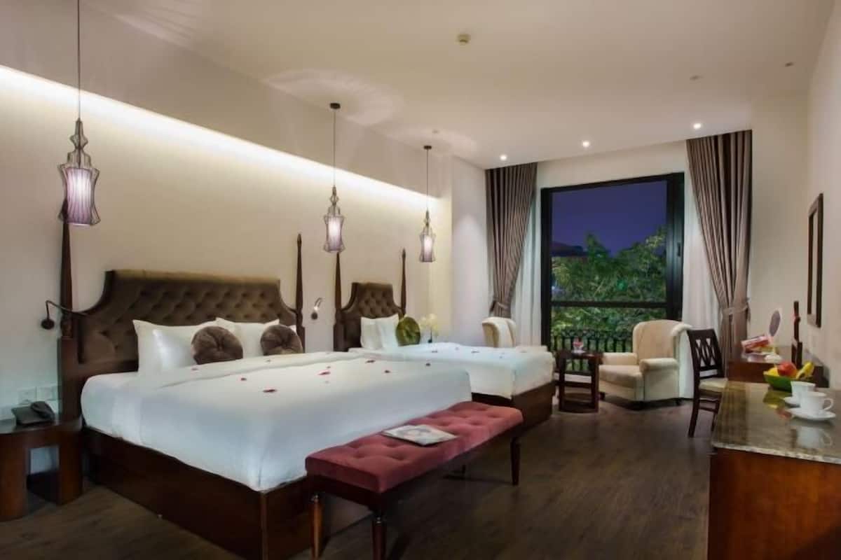 1 bedroom, minibar, in-room safe, desk
